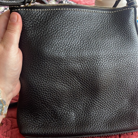 Dooney & Bourke Black Leather Purse with adjustable shoulder strap - Picture 4 of 4